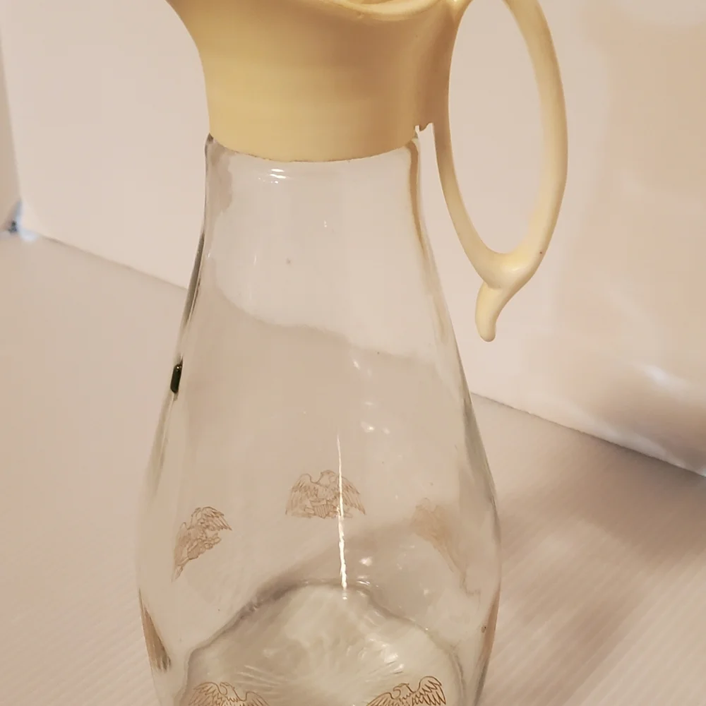 Vintage Log Cabin Syrup Dispenser Glass Eagle Pitcher Cottagecore Carafe MCM